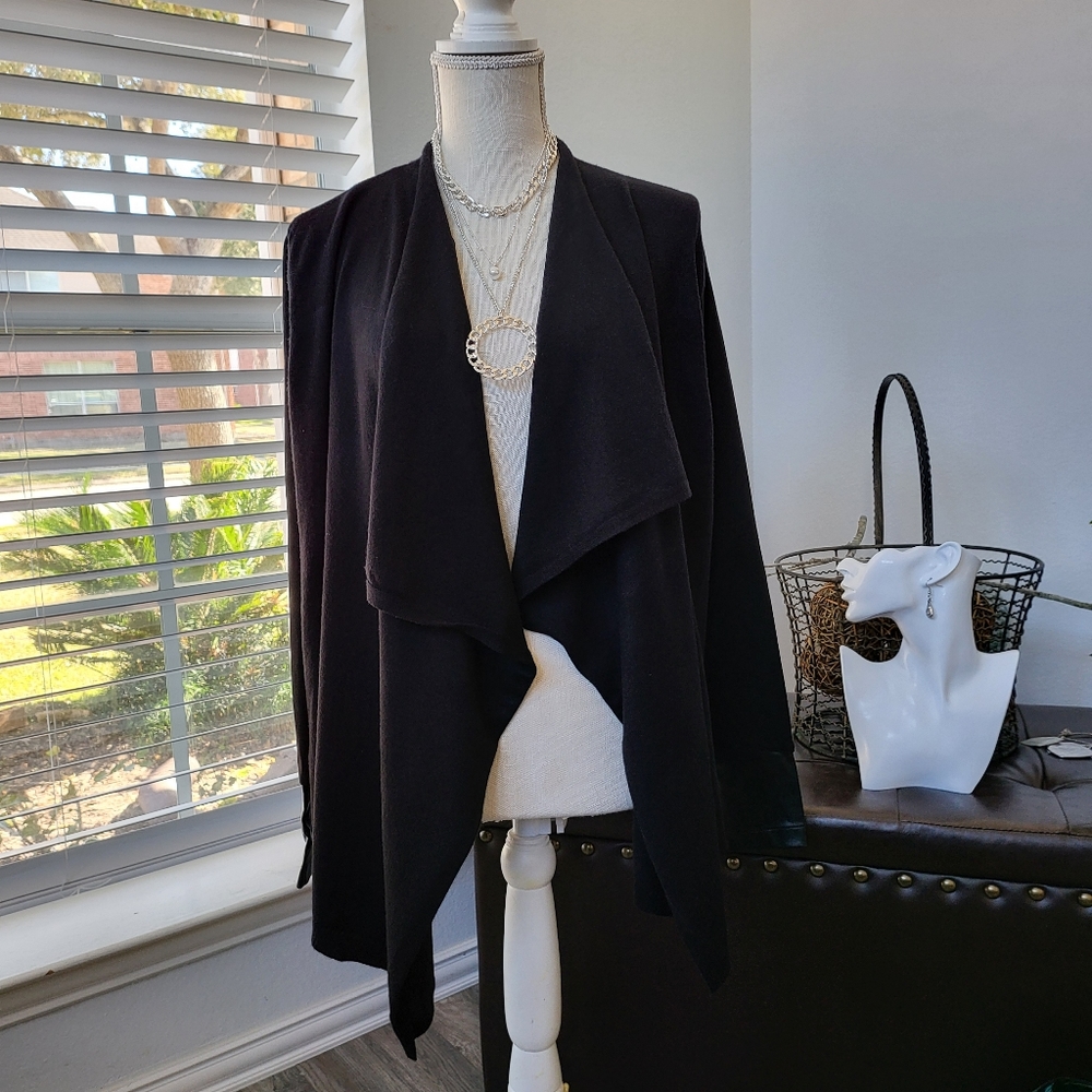 Ovla Cardigan